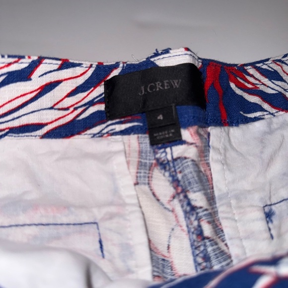 J Crew Women's Blue Red Floral Canvas Chino Shorts size 4 3.5" Inseam - Picture 10 of 11